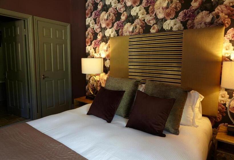 古典房间, Horse And Groom