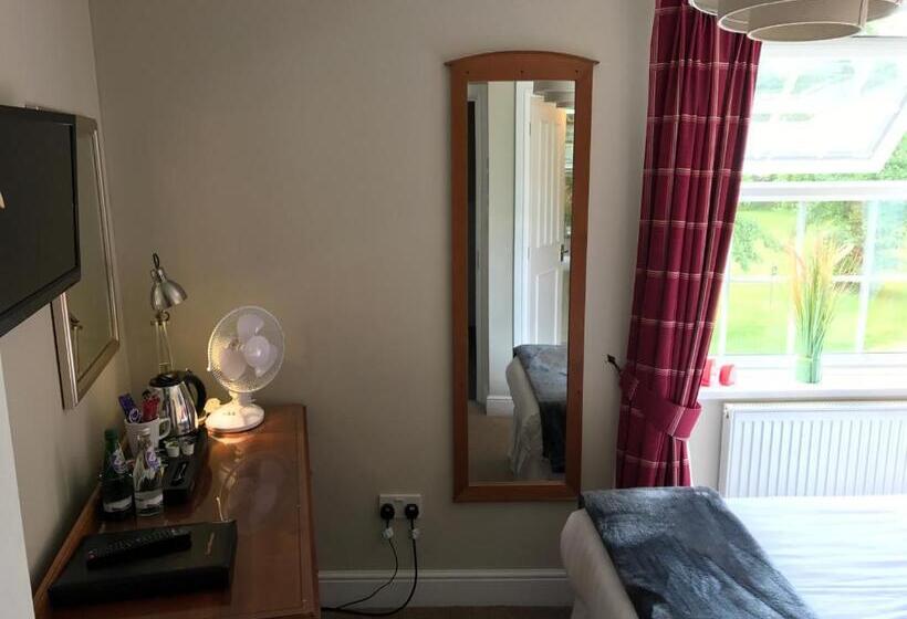 غرفة قياسية فردية, The Black Swan Inn