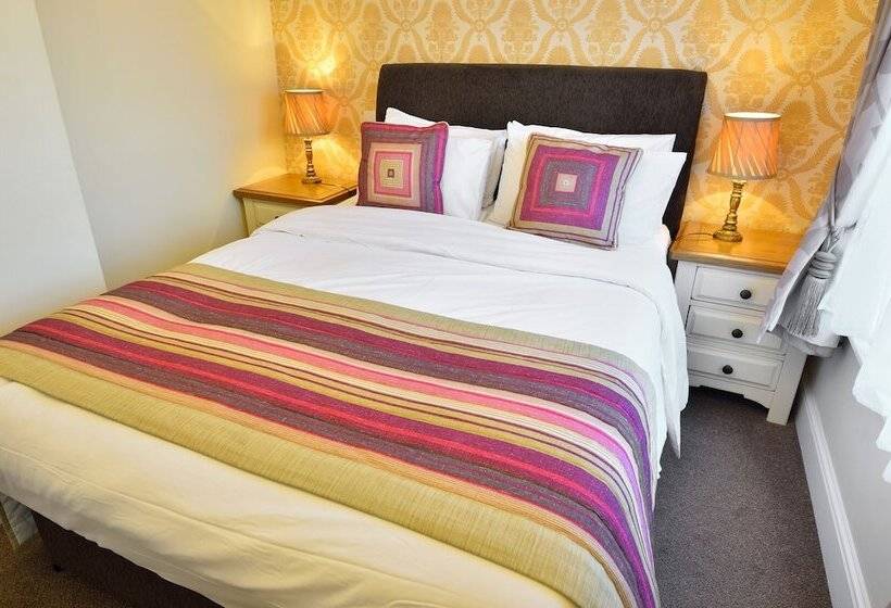 غرفة قياسية, The Green Dragon