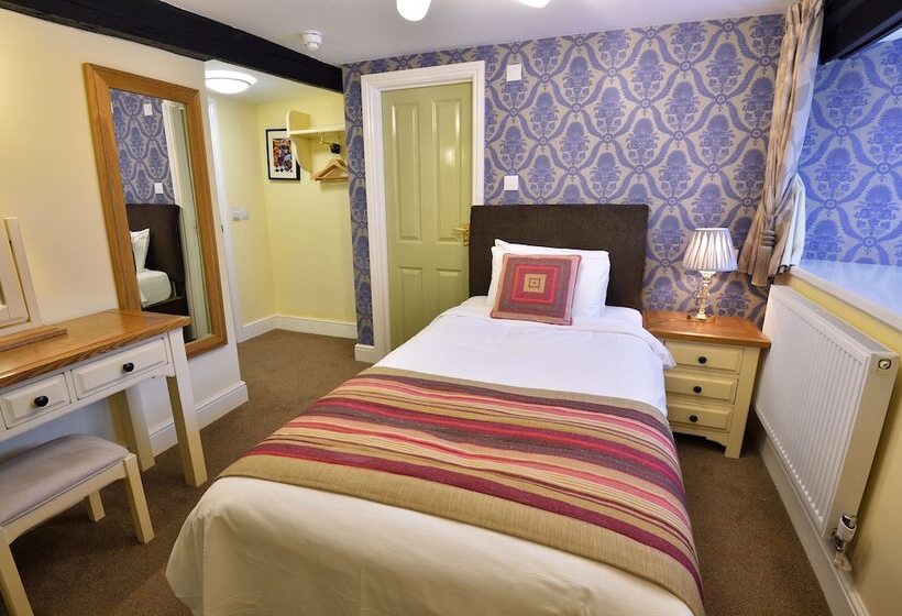 标准单人间, The Green Dragon