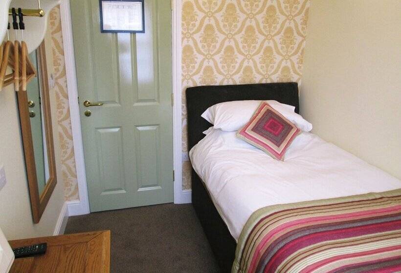 标准单人间, The Green Dragon