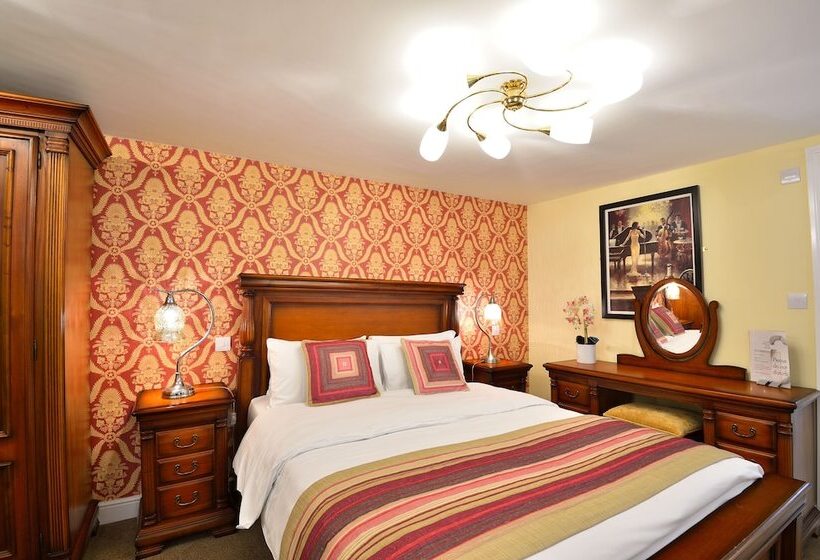 高级大房间, The Green Dragon