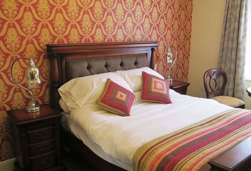 高级大房间, The Green Dragon