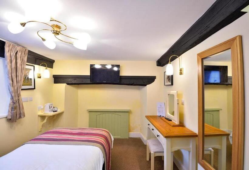 标准单人间, The Green Dragon