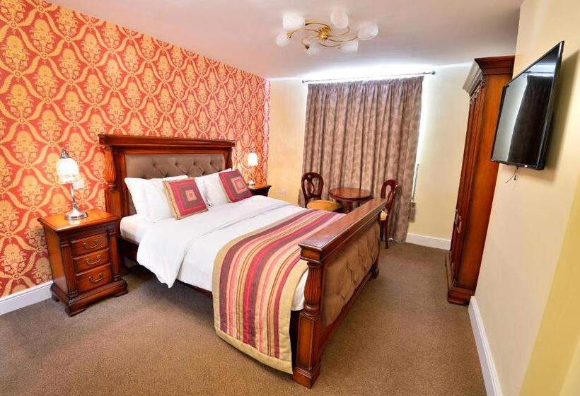 高级大房间, The Green Dragon