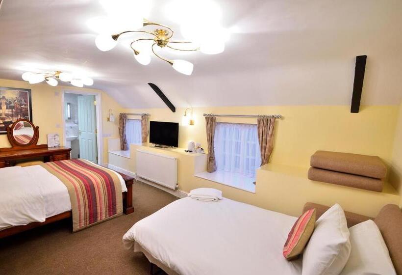 家庭间, The Green Dragon