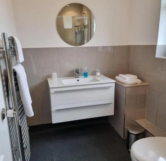 スーペリアールーム, Denham Guest House