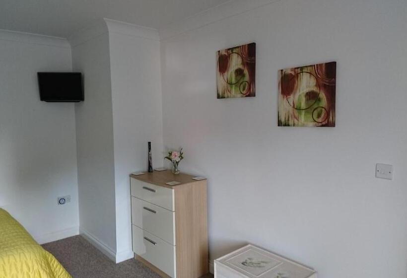Perhehuone, Haybow Farm Accommodation