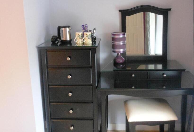 غرفة عائلية, New Inn   Dorchester