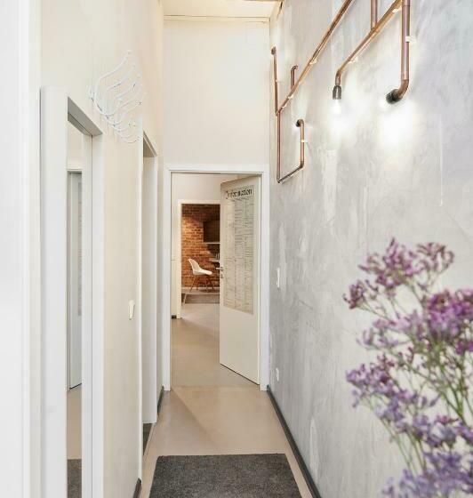 דירת חדר, Old Printing House