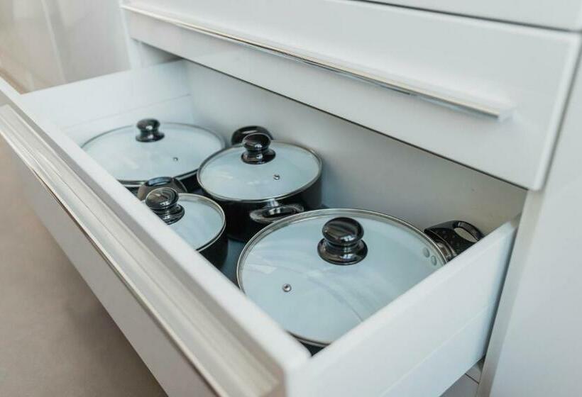 דירת חדר, Old Printing House