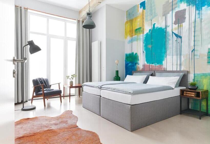 חדר סטנדרט, Old Printing House