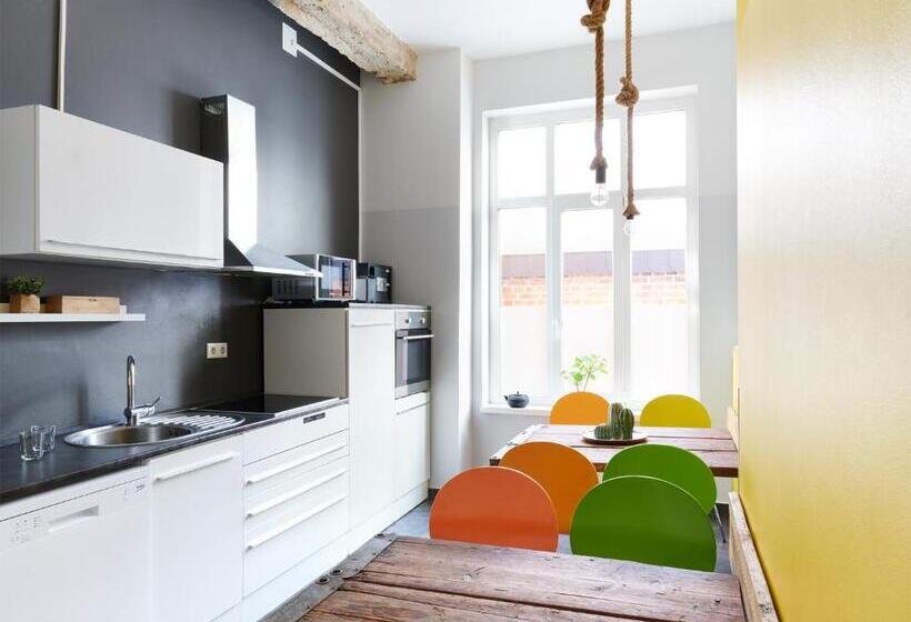 חדר סטנדרט, Old Printing House