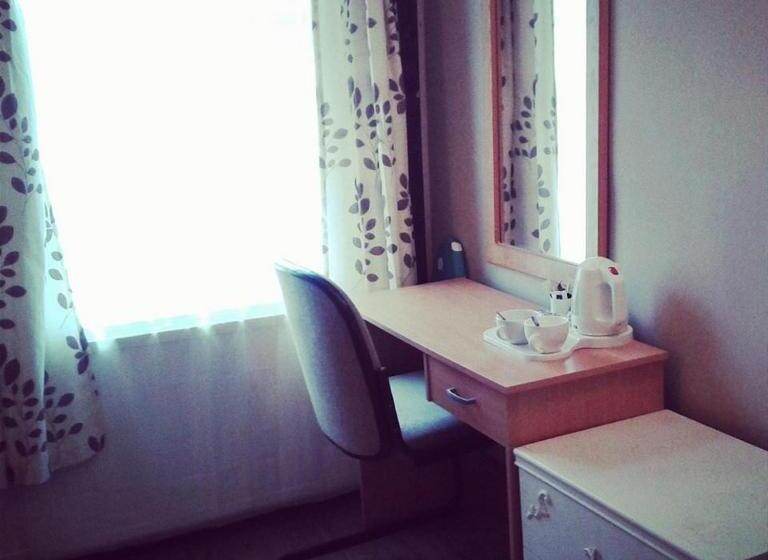 اتاق استاندارد, Amber Guesthouse