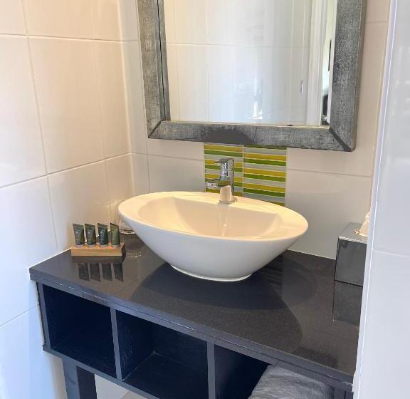 Номер Deluxe с Балконом, Arrandale Lodge