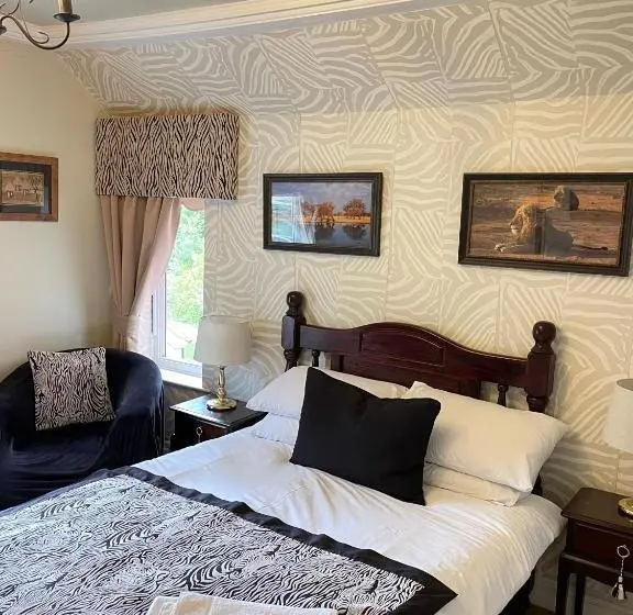 اتاق استاندارد, Arrandale Lodge