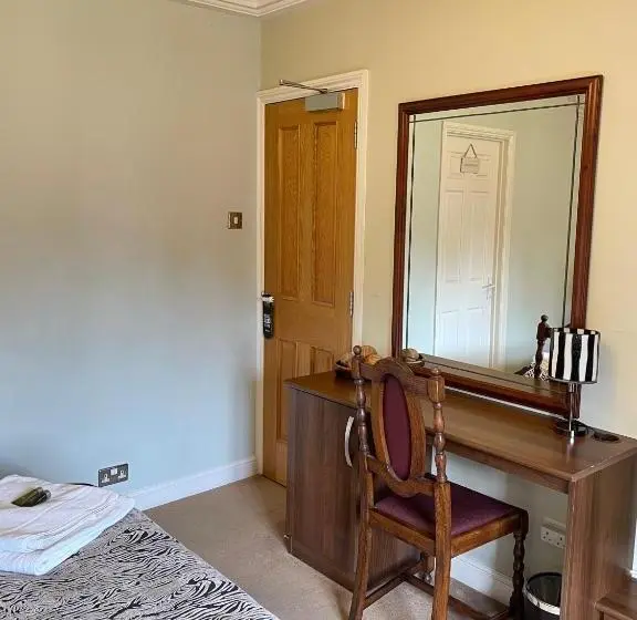 اتاق استاندارد, Arrandale Lodge