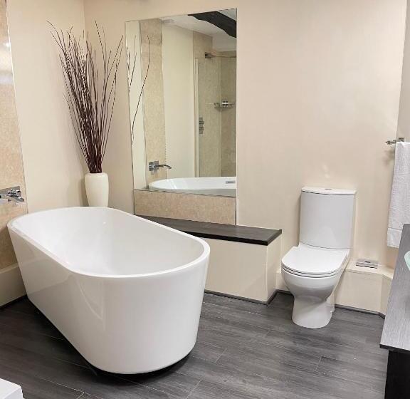 Четырехместный Номер Deluxe, Arrandale Lodge