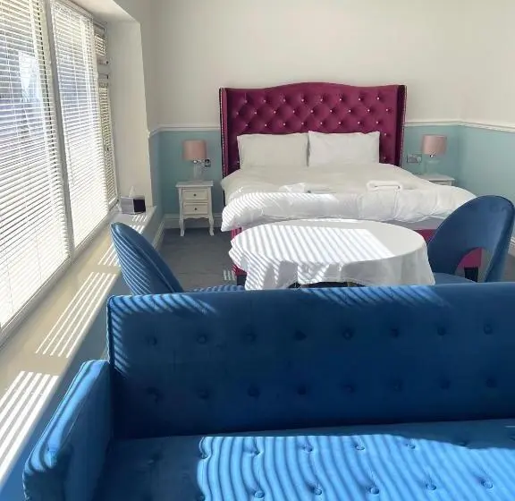 اتاق لوکس با تخت بزرگ, Arrandale Lodge