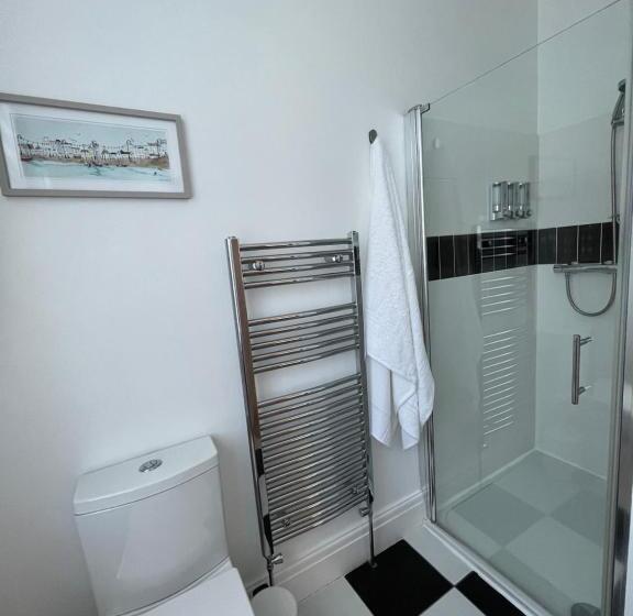 غرفة ديلوكس سرير كينج, Between The Bays Exclusively For Adults