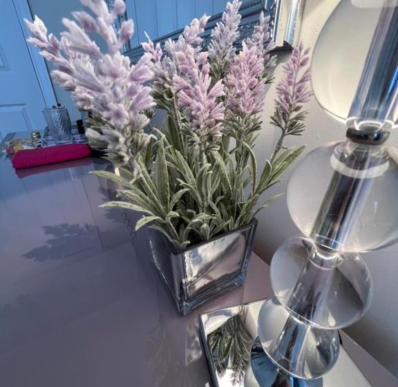 غرفة ديلوكس سرير كينج, Between The Bays Exclusively For Adults