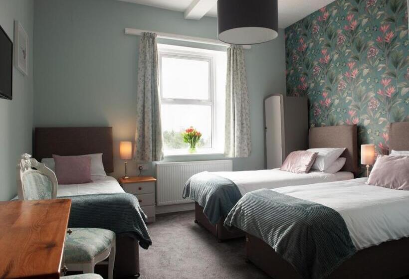 スーペリアトリプルルーム, Duchy House Bed And Breakfast