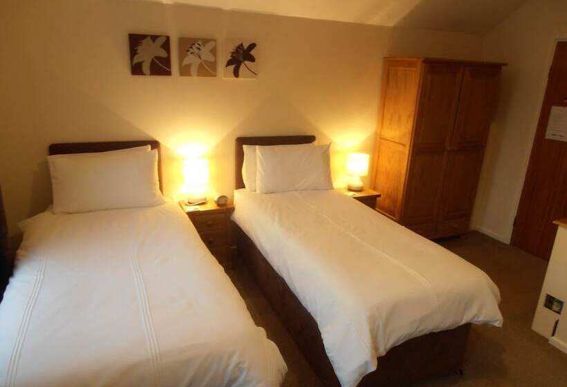 Standard Kolmen Hengen Huone, Meadowlea Guest House