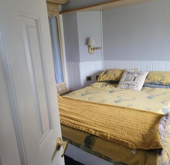 منزل غرفة نوم واحدة, Rooms At Tarrareoch