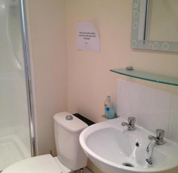 חדר סטנדרט, Sailors Return Weymouth