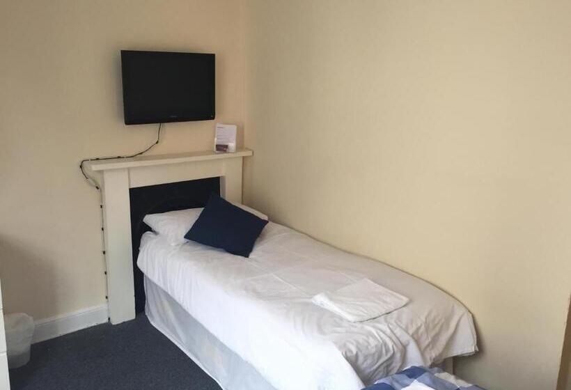 חדר סטנדרט, Sailors Return Weymouth