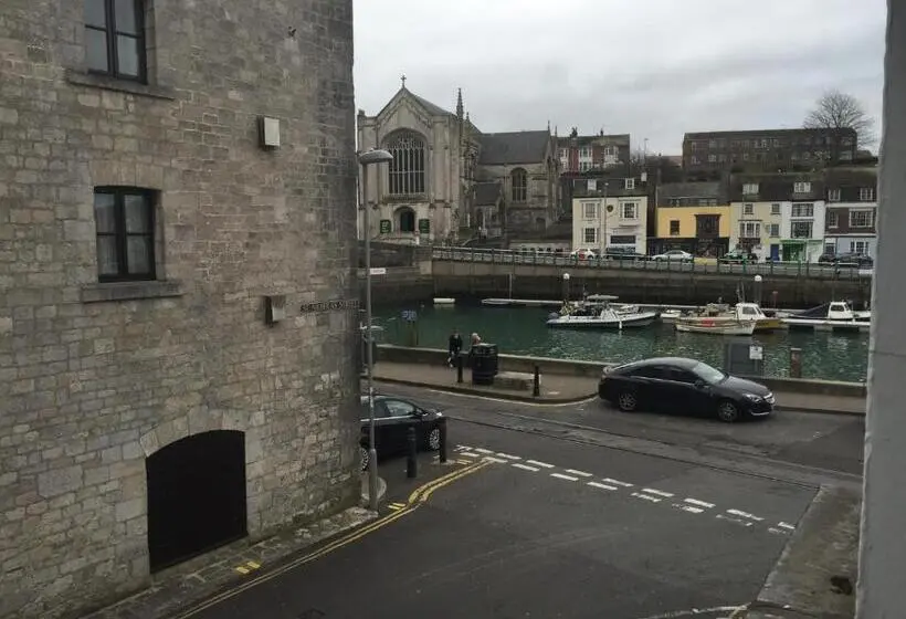 Standard-huone Jaettu Kylpyhuone, Sailors Return Weymouth