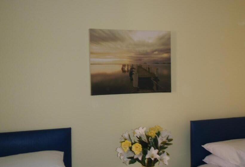 חדר סטנדרט חדר אמבטיה משותף, Sailors Return Weymouth