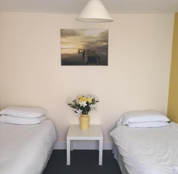 חדר סטנדרט חדר אמבטיה משותף, Sailors Return Weymouth