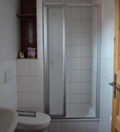 اتاق استاندارد سه نفره, Altstadt Pension Koch