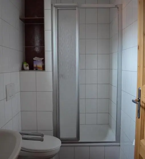 اتاق استاندارد سه نفره, Altstadt Pension Koch