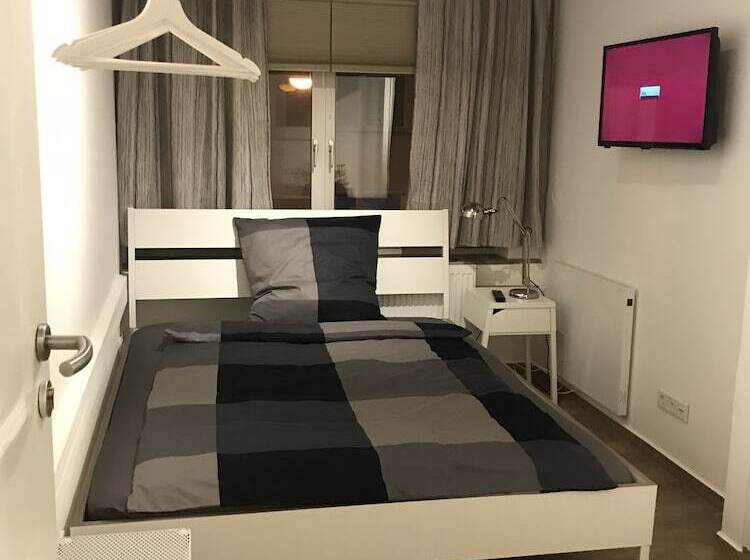 اتاق استاندارد, Pension Bahnstrasse