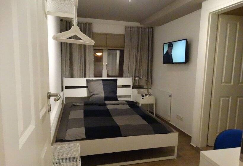 اتاق استاندارد, Pension Bahnstrasse