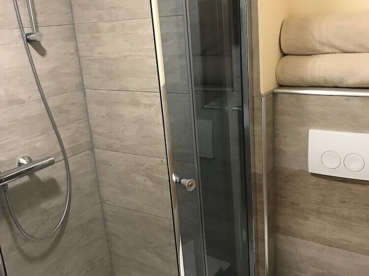 اتاق استاندارد, Pension Bahnstrasse