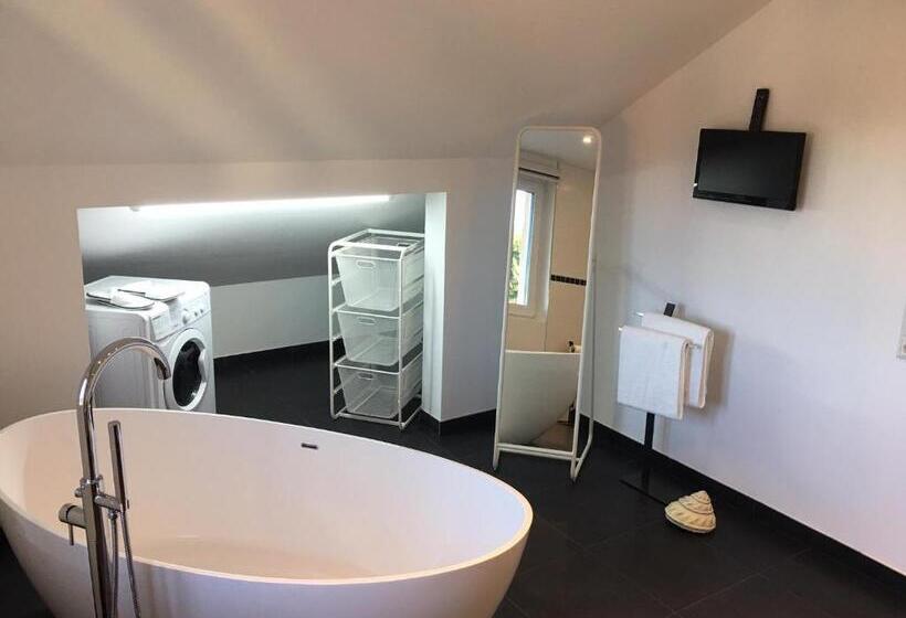 Апартаменты 1 Спальня с Видом, Business Appartements