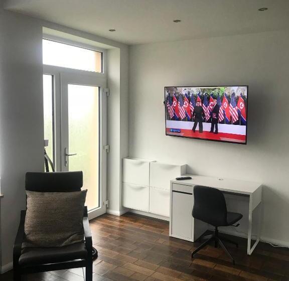 Апартаменты 1 Спальня Вид на Сад, Business Appartements