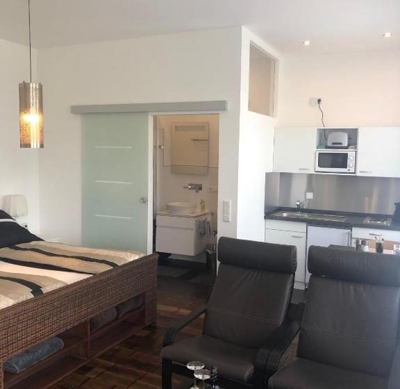 Апартаменты 1 Спальня Вид на Сад, Business Appartements