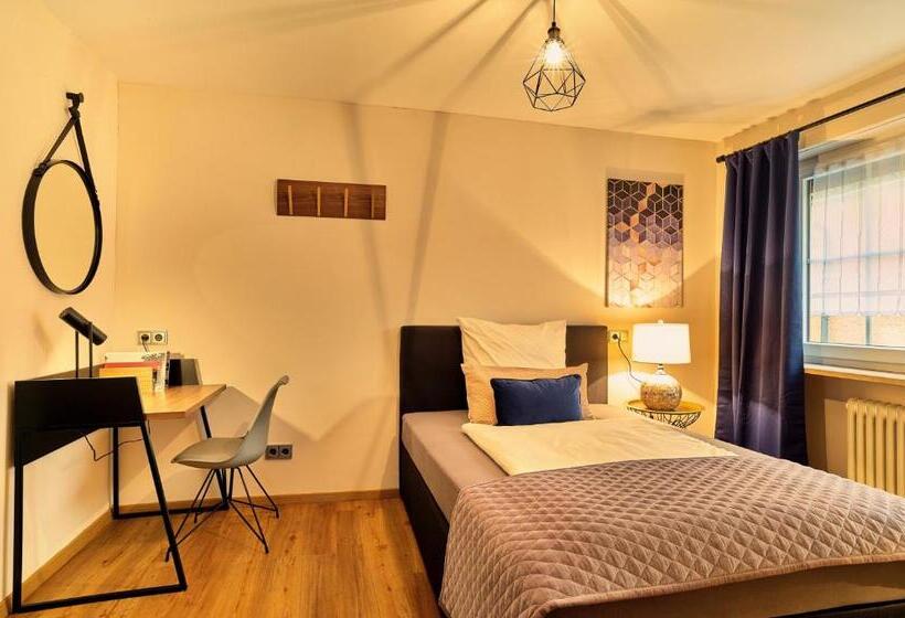 スタンダードシングルルーム, Landgasthof Moser & Restaurant Bootshaus