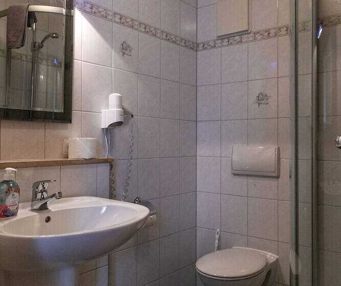 Номер Стандарт, Landgasthof Schmalhofer