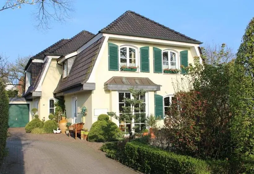 Huoneisto 1 Makuuhuone, Gästehaus Niemerg