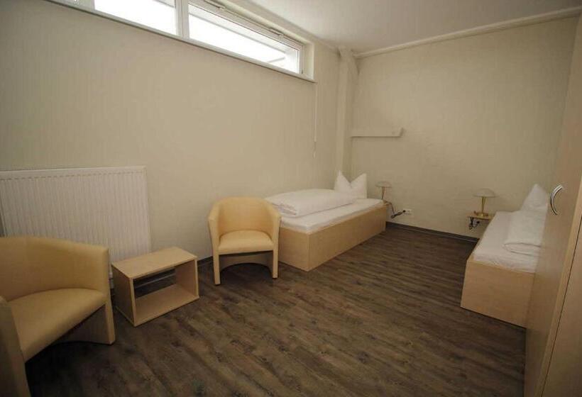 Хижина, Kutterfisch Kajüten Direkt Im Stadthafen