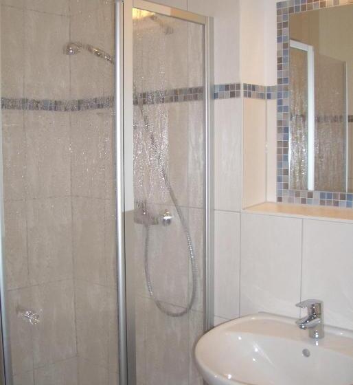 Номер Стандарт, Pension Alram Hof