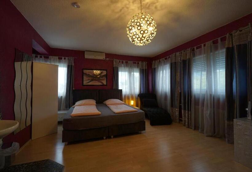 バルコニー付き１ベッドルームアパートメント, Heidelberg Apartments
