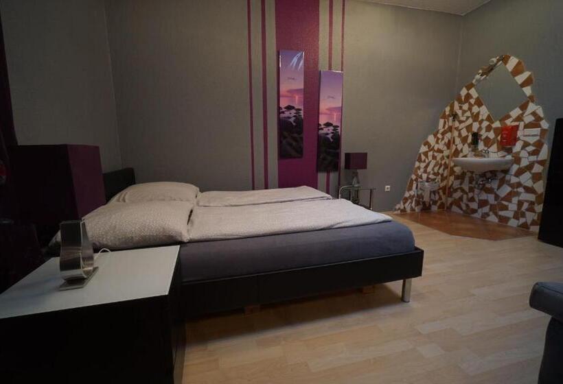 バルコニー付き１ベッドルームアパートメント, Heidelberg Apartments