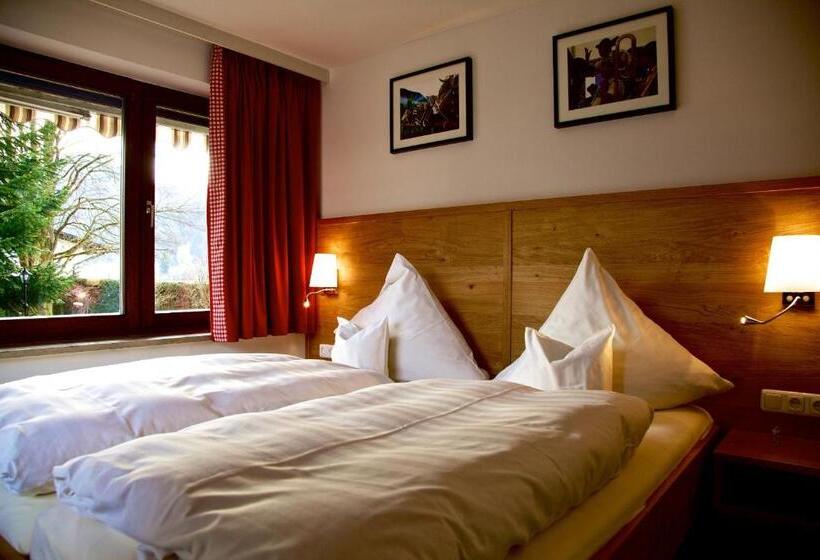 带1个卧室的带阳台的公寓, Gästehaus Weller