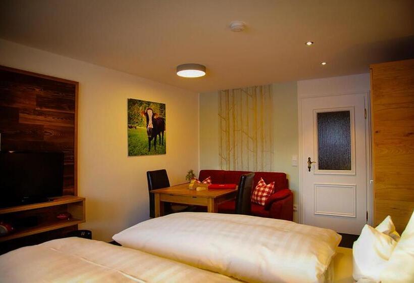 标准工作室带阳台, Gästehaus Weller